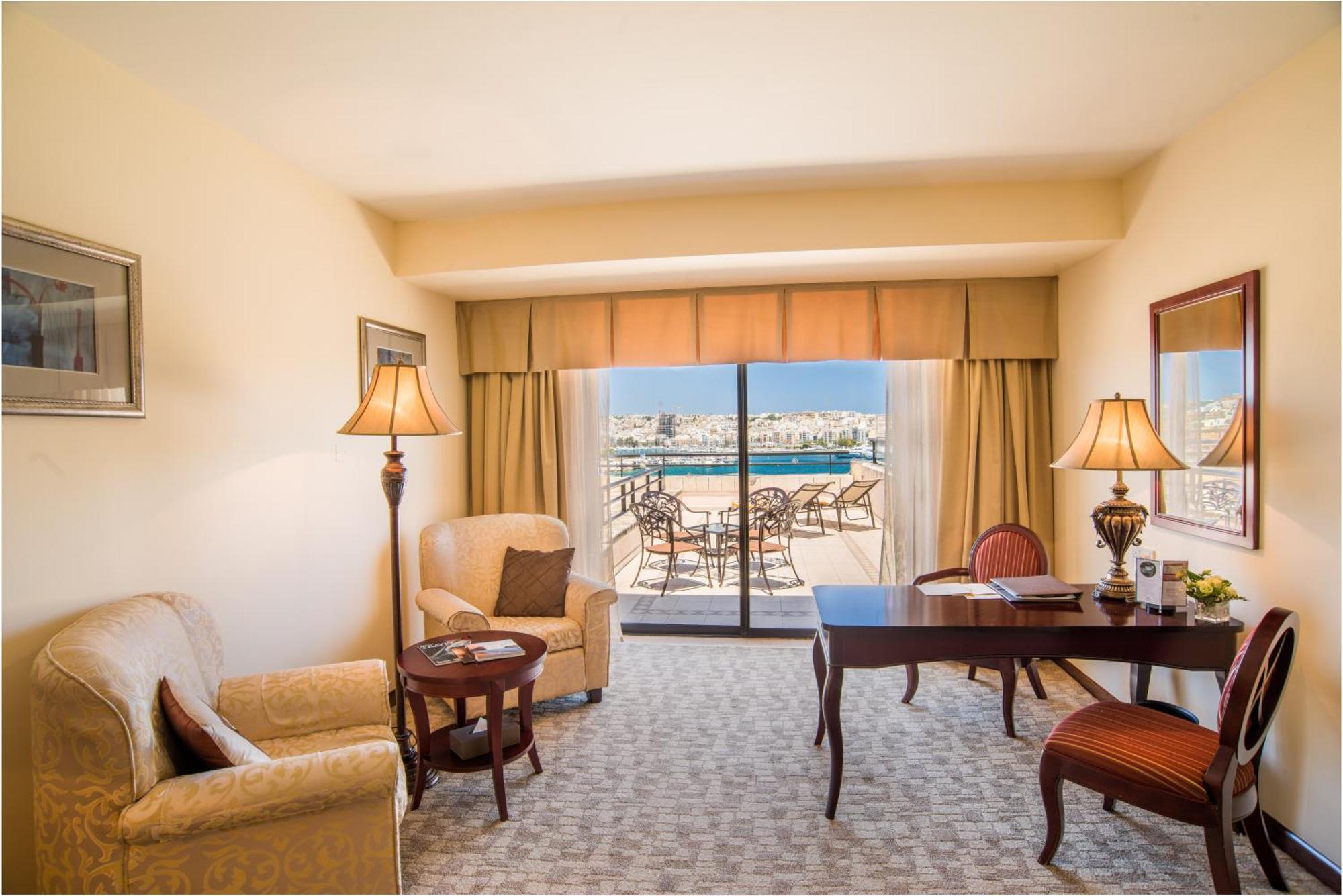 Chambre Double avec Terrasse - Vue Panoramique sur Mer