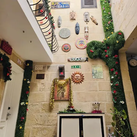 Luciano Valletta Boutique-3